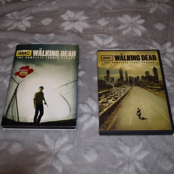 Other - The Walking Dead complete seasons